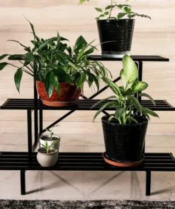 Beatrice Metal Çiçeklik 3 Raflı 90 cm – Siyah Endüstriyel Tasarım