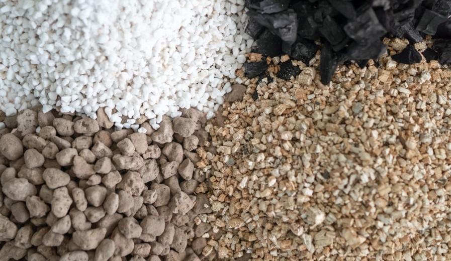 Vermikülit Nedir? Bitki Yetiştiriciliğindeki Önemi ve Kullanımı